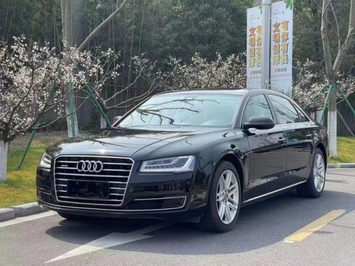 天津奥迪a8二手车多少钱？