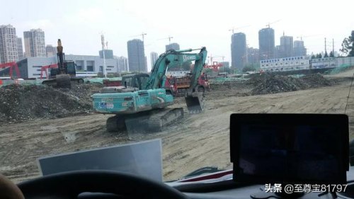 豪沃tx400渣土车油耗100公里60升高吗？