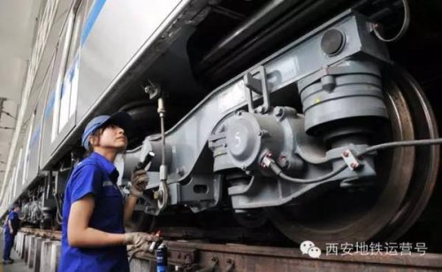 电客车双周检查作业原则