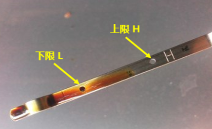 宝马523li机油油位怎么看？