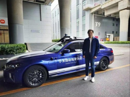 小米真“敢卖”？新款轿车下月上市，预计30万起步，能火吗？