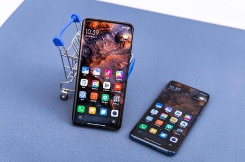 小米10与小米10Pro，哪个版本更值得入手？为什么？