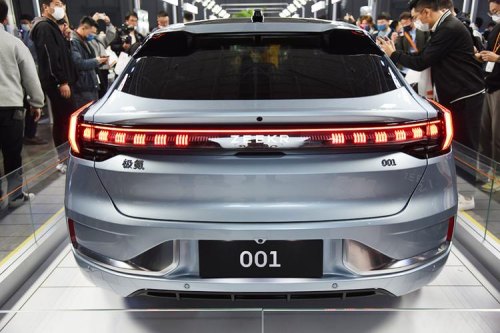 吉利极氪001多久交车？