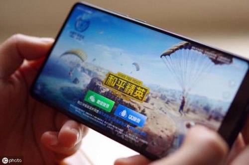 2023和平精英用什么手机最好？
