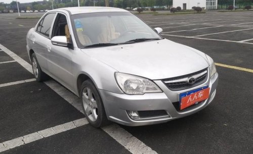 2009年东南菱悦v3是啥灰色？