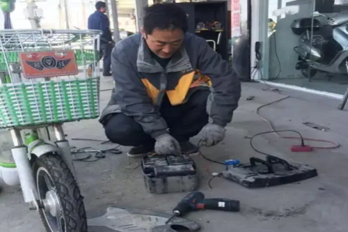 40岁学修电动汽车的真实经历？