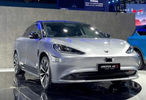 极狐阿尔法s是a级车还是b级车？