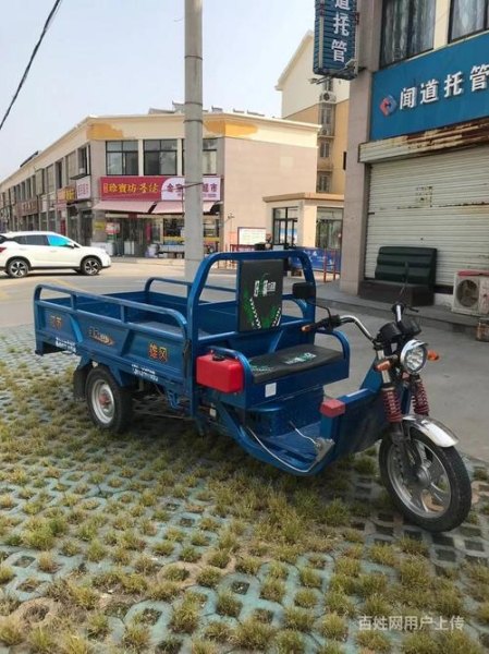 二手电动三轮车能卖多少钱一辆？