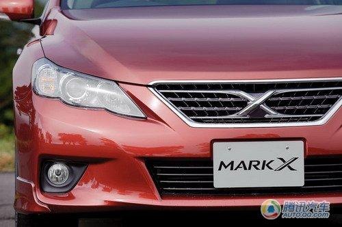前面一个大x后面是mark是什么车？