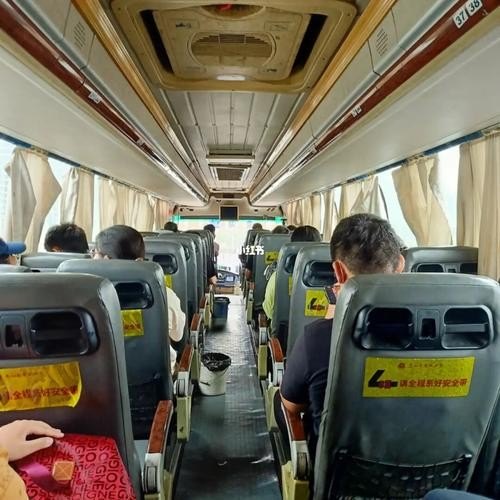 怎么坐长途汽车？主要上车部分，谁能给我一个流程？