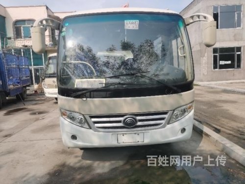 宇通大客车54座油箱容积？