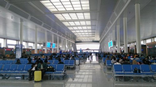 高铁同站换乘需要到候车大厅吗？