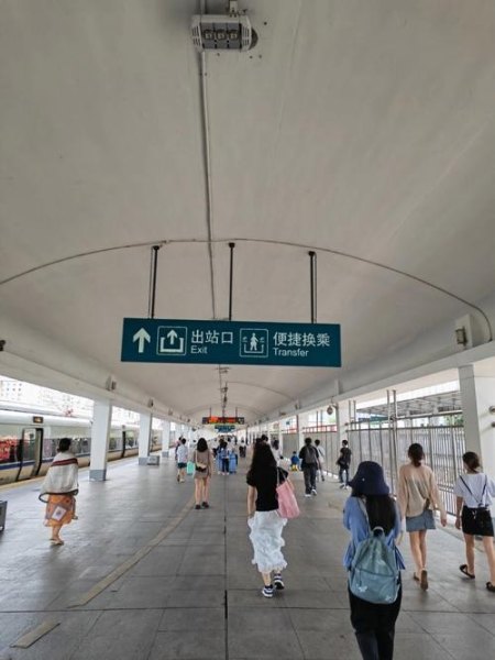 广州站动车转火车如何换乘？
