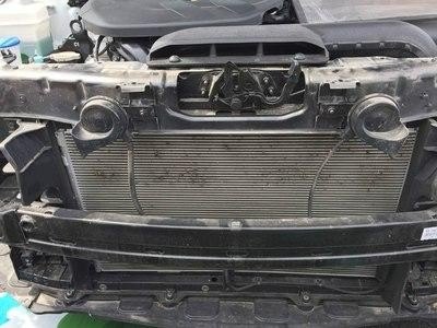 4S店汽车换大灯大梁前保险杠要多久？