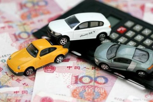 年收入30万左右无贷款的家庭，买辆多少钱的车合适呢？