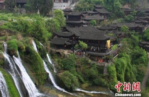 芙蓉镇最佳季节是什么时候？