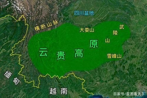 云南高原海拔多少米？