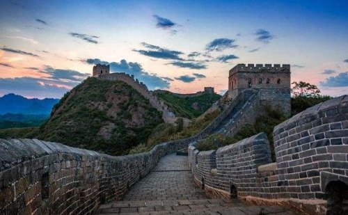 中国五个著名景点的面积？