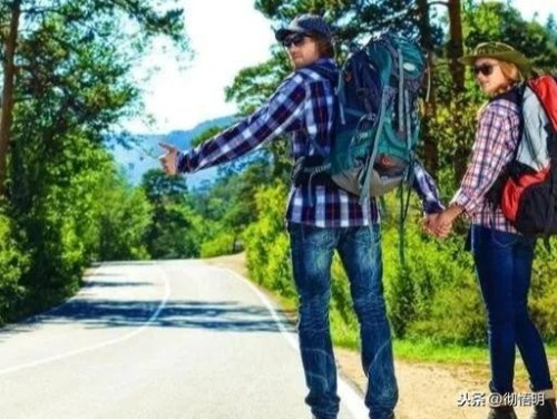 外出旅行，最好不要同关系亲密的人一起，你对这个观点怎么看？