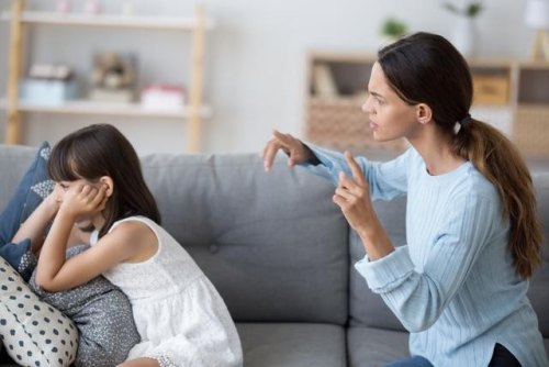 有一个强势且絮叨嘴的老婆你们怎么办？
