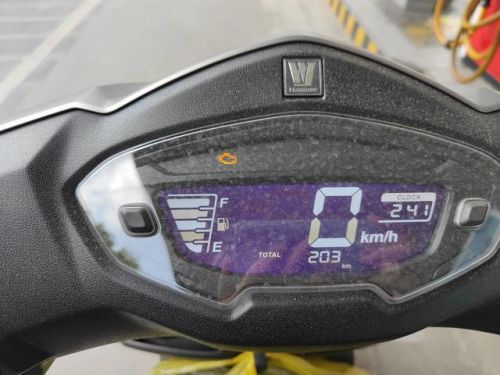 豪爵125加满油能开多少公里？