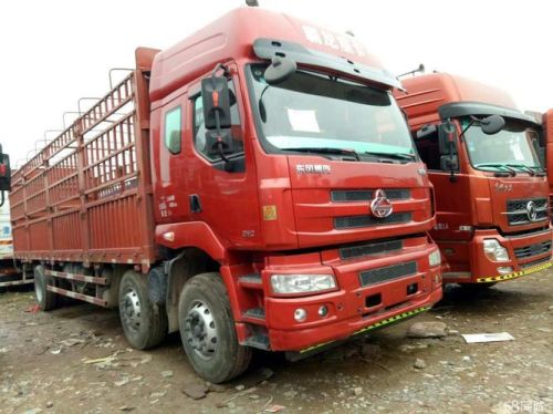 柳汽乘龙高顶5米2高栏货车报价？