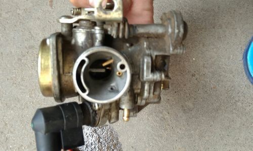 摩托车双缸化油器怎么清洗? 摩托车双缸化油器怎么清洗?