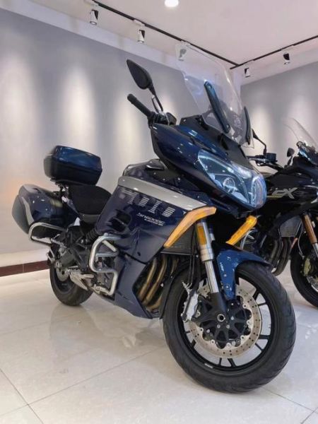 贝纳利黄巡600落地价？