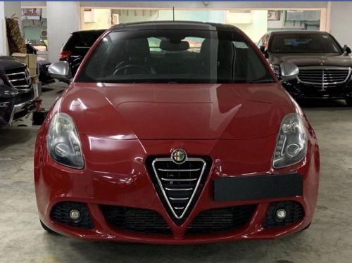 alfaromeo是什么车标志 alfaromeo是什么车标志