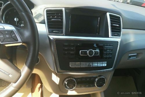 奔驰ml300驻车制动怎么调? 奔驰ml300驻车制动怎么调?