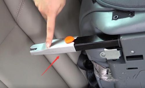 特斯拉后排中间能装安全座椅吗? 特斯拉后排中间能装安全座椅吗?