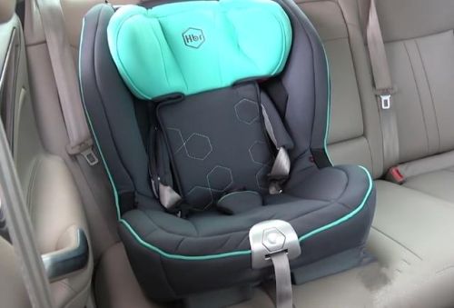 特斯拉后排中间能装安全座椅吗? 特斯拉后排中间能装安全座椅吗?