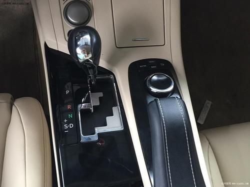 雷克萨斯es300h防碰撞如何开启? 雷克萨斯es300h防碰撞如何开启?