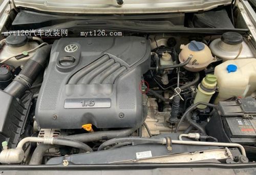 新捷达的水温传感器在哪个位置