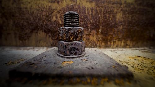 螺丝生锈怎么办? 螺丝生锈怎么办?