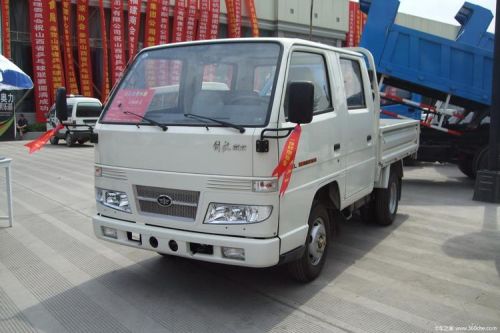 双排坐小解放卡车报价? 双排坐小解放卡车报价?