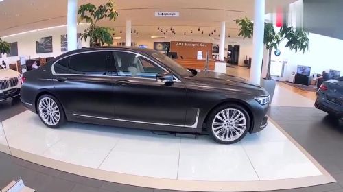 m760li宝马2023款落地价？