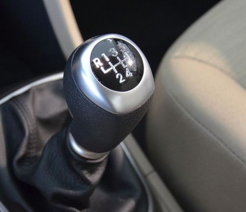 jac16档位大货车怎样挂档？