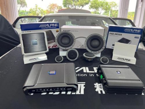 原车丹拿和改装店丹拿