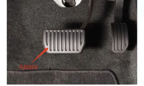 宝马2系和3系哪个性价比高? 宝马2系和3系哪个性价比高?