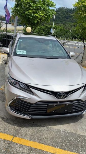 21款凯美瑞2.0豪华配置？