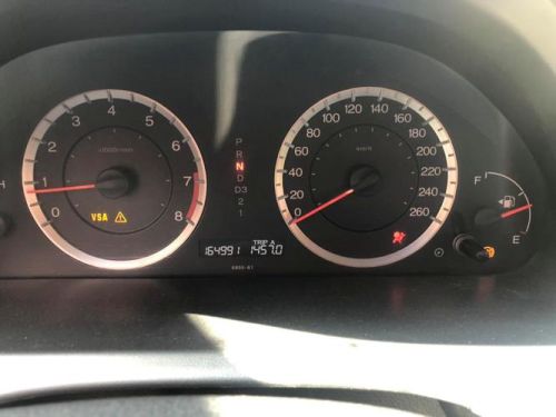 本田雅阁VSA指示灯亮说明什么故障？