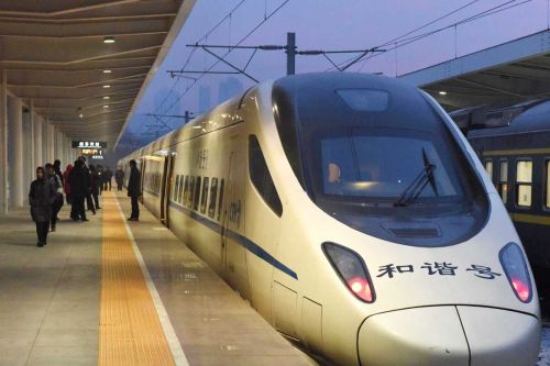 继续坐高铁还用出站吗? 继续坐高铁还用出站吗?