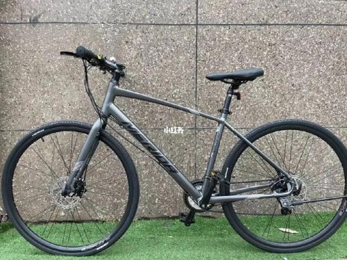 克罗威90和探索者80哪个好? 克罗威90和探索者80哪个好?