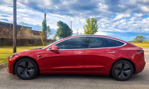 特斯拉长续航版落地多少？