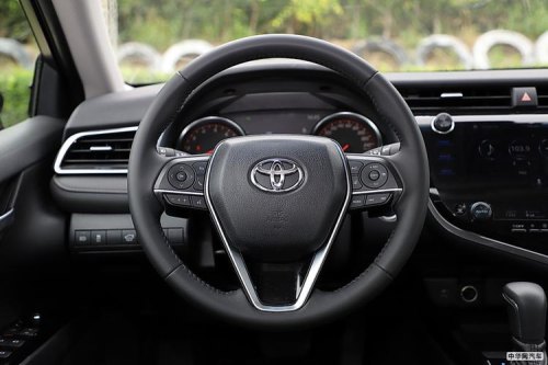 凯美瑞2.5g豪华版方向盘功能介绍? 凯美瑞2.5g豪华版方向盘功能介绍?