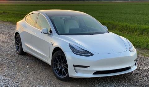 model3新车首付多少？