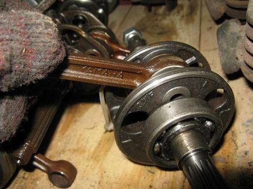 雅马哈十字曲轴优缺点？