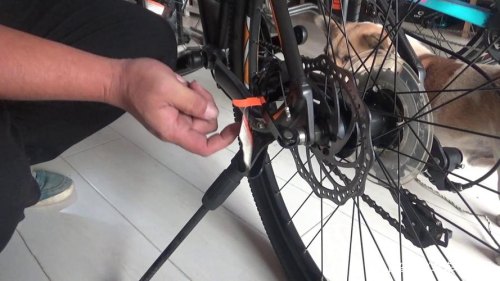 教你如何拆装山地车后轮？