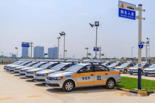 为什么驾校的库和考场的库不一样？